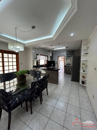 Imagem Casa com 4 Quartos à Venda, 220 m² em Jardim Santa Maria - Jacareí Imagem Casa com 4 Quartos à Venda, 220 m² em Jardim Santa Maria - Jacareí