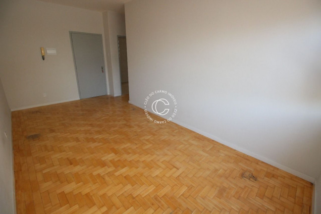 Imagem Apartamento com 2 Quartos à Venda, 69 m² em Centro - Santa Maria