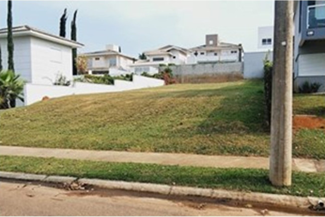 Imagem Terreno à Venda, 560 m² em Medeiros - Jundiaí Imagem Terreno à Venda, 560 m² em Medeiros - Jundiaí
