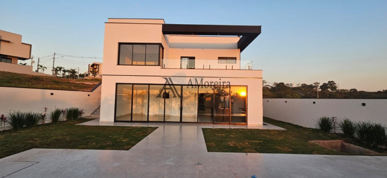Imagem Casa com 3 Quartos à Venda, 603 m² em Jardim Florestal - Jundiaí Imagem Casa com 3 Quartos à Venda, 603 m² em Jardim Florestal - Jundiaí