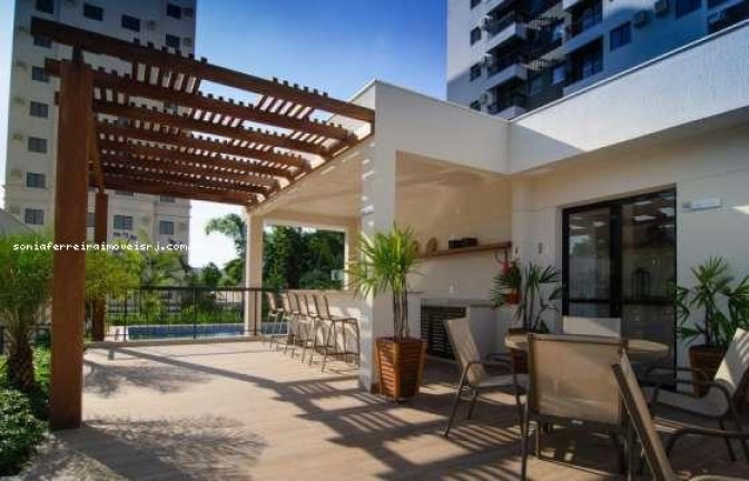 Imagem Apartamento com 2 Quartos à Venda, em Del Castilho - Rio De Janeiro Imagem Apartamento com 2 Quartos à Venda, em Del Castilho - Rio De Janeiro