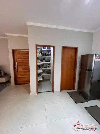 Imagem Casa com 2 Quartos à Venda, 250 m² em Loteamento Villa Branca - Jacareí Imagem Casa com 2 Quartos à Venda, 250 m² em Loteamento Villa Branca - Jacareí