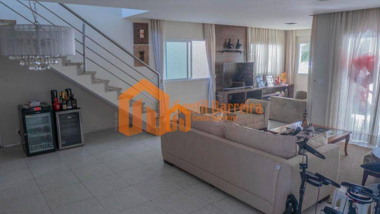 Imagem Casa com 3 Quartos à Venda, 277 m² em Alagadiço Novo - Fortaleza Imagem Casa com 3 Quartos à Venda, 277 m² em Alagadiço Novo - Fortaleza