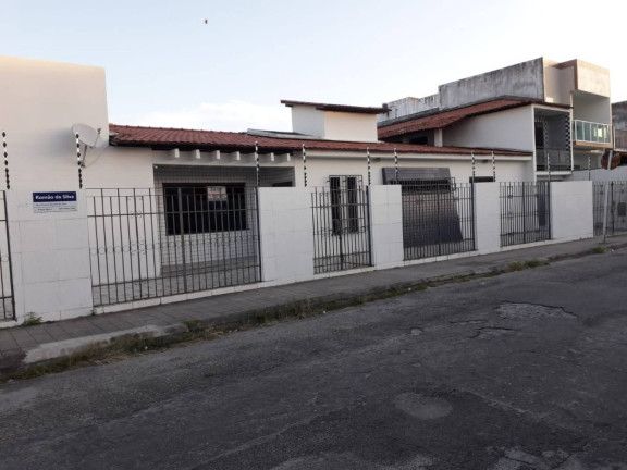 Imagem Casa com 6 Quartos à Venda, 280 m² em Ponto Novo - Aracaju Imagem Casa com 6 Quartos à Venda, 280 m² em Ponto Novo - Aracaju