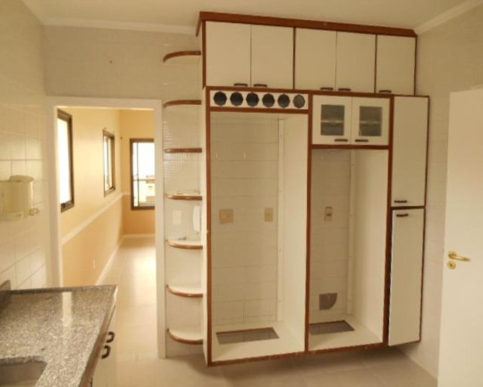 Imagem Apartamento com 4 Quartos à Venda, 119 m² em Pitangueiras - Guarujá