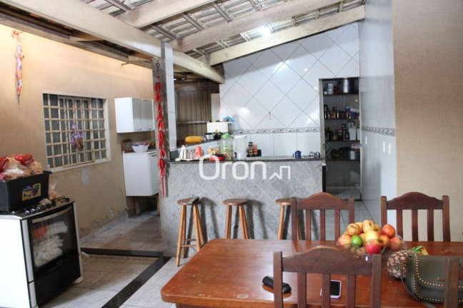 Imagem Casa com 4 Quartos à Venda, 270 m² em Jardim Clarissa - Goiânia Imagem Casa com 4 Quartos à Venda, 270 m² em Jardim Clarissa - Goiânia