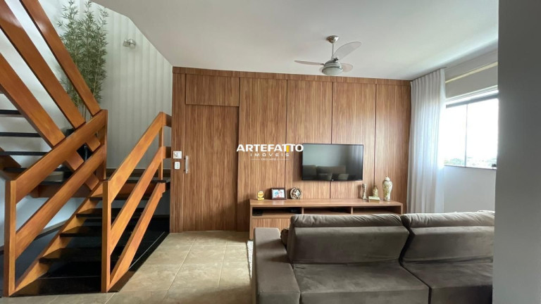 Apartamento com 3 Quartos à Venda, 180 m² em Chácara Santo Antônio - Franca