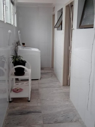 Imagem Apartamento com 4 Quartos à Venda, 230 m² em Pitangueiras - Guarujá