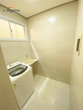 Imagem Apartamento com 2 Quartos à Venda, 27.000 m² em Guaribas - Eusébio