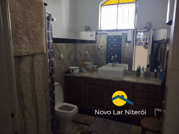 Imagem Casa com 4 Quartos à Venda, 220 m² em Fonseca - Niterói Imagem Casa com 4 Quartos à Venda, 220 m² em Fonseca - Niterói