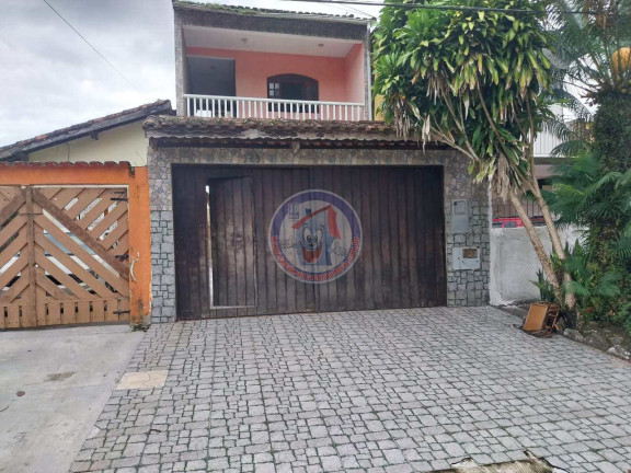 Casa com 4 Quartos à Venda, 177 m² em Vera Cruz - Mongaguá