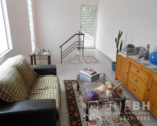 Imagem Casa com 4 Quartos à Venda, 300 m² em Trevo - Belo Horizonte Imagem Casa com 4 Quartos à Venda, 300 m² em Trevo - Belo Horizonte