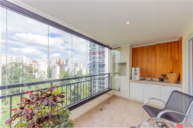 Imagem Apartamento com 3 Quartos à Venda, 129 m² em Vila Suzana - São Paulo Imagem Apartamento com 3 Quartos à Venda, 129 m² em Vila Suzana - São Paulo