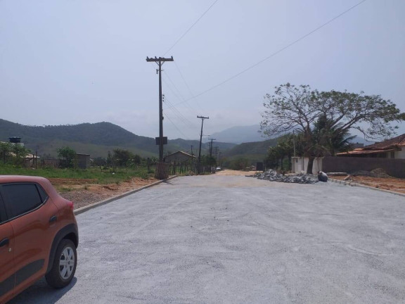 Imagem Terreno à Venda, 360 m² em Rio Bonito Imagem Terreno à Venda, 360 m² em Rio Bonito