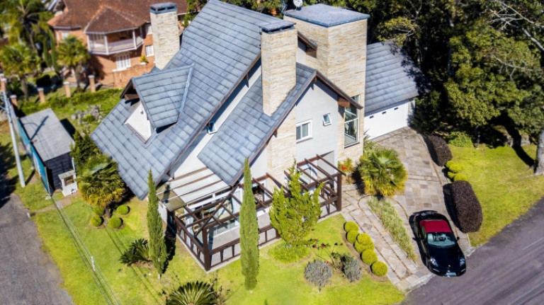 Imagem Casa com 4 Quartos à Venda, 333 m² em Ipê Amarelo - Gramado