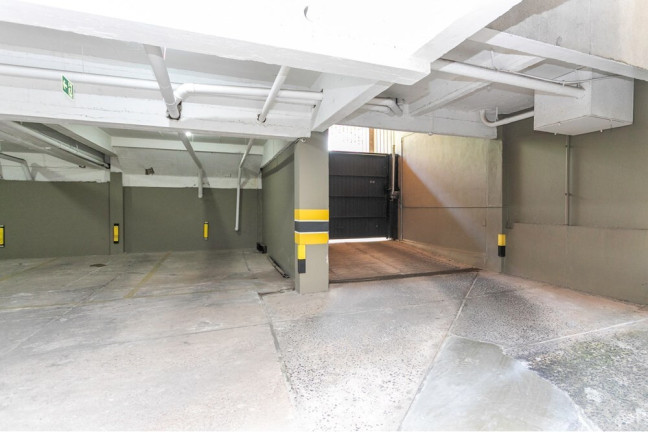 Imagem Sala Comercial à Venda, 38 m² em São João - Porto Alegre Imagem Sala Comercial à Venda, 38 m² em São João - Porto Alegre