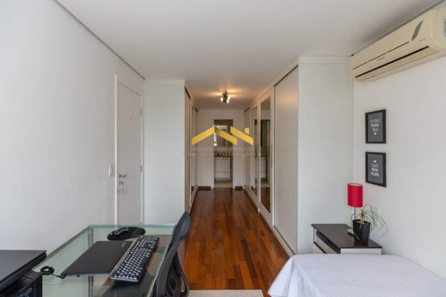 Imagem Apartamento com 3 Quartos à Venda, 161 m² em Real Parque - São Paulo Imagem Apartamento com 3 Quartos à Venda, 161 m² em Real Parque - São Paulo