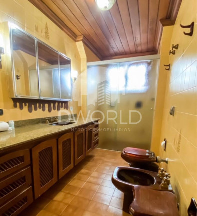 Imagem Casa com 6 Quartos à Venda, 720 m² em Capivari - Campos Do Jordão