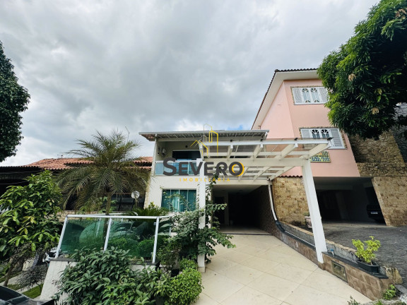 Imagem Casa com 3 Quartos à Venda, 180 m² em Centro - São Gonçalo Imagem Casa com 3 Quartos à Venda, 180 m² em Centro - São Gonçalo