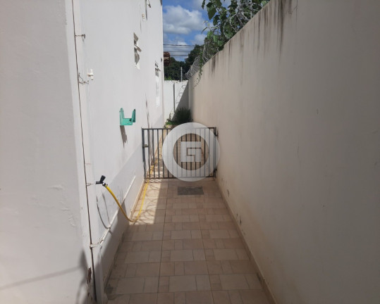 Imagem Sobrado com 4 Quartos à Venda, em Major Prates - Montes Claros Imagem Sobrado com 4 Quartos à Venda, em Major Prates - Montes Claros