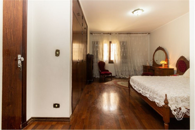 Imagem Casa com 3 Quartos à Venda, 242 m² em City América - São Paulo Imagem Casa com 3 Quartos à Venda, 242 m² em City América - São Paulo