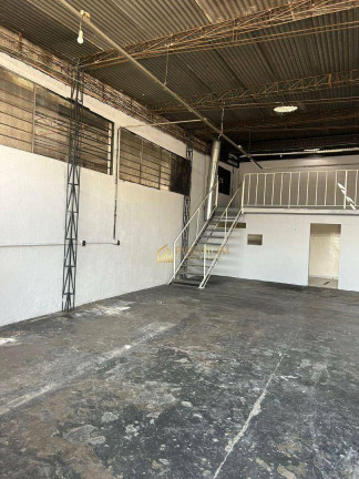 Imagem Ponto Comercial à Venda ou Locação, 250 m² em Vila Nair - São José Dos Campos Imagem Ponto Comercial à Venda ou Locação, 250 m² em Vila Nair - São José Dos Campos