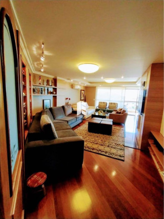 Imagem Apartamento com 3 Quartos à Venda, 338 m² em Patronato - Santa Maria Imagem Apartamento com 3 Quartos à Venda, 338 m² em Patronato - Santa Maria