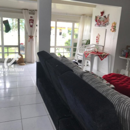 Imagem Sobrado com 2 Quartos à Venda, 90 m² em Centro - Garopaba Imagem Sobrado com 2 Quartos à Venda, 90 m² em Centro - Garopaba