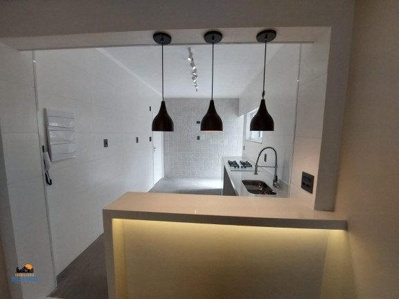 Imagem Apartamento com 2 Quartos à Venda,  em José Menino - Santos