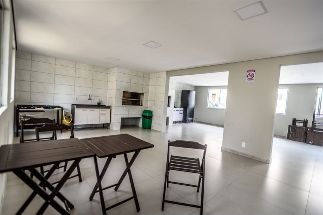 Imagem Imóvel com 2 Quartos à Venda,  em Jardim Leopoldina - Porto Alegre