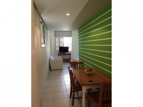Imagem Apartamento com 1 Quarto para Alugar, 50 m² em Copacabana - Rio De Janeiro