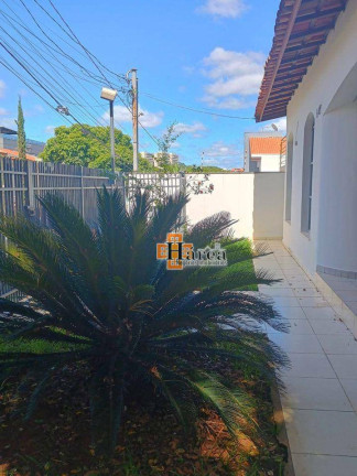 Imagem Casa com 3 Quartos para Alugar, 325 m² em Parque Campolim - Sorocaba Imagem Casa com 3 Quartos para Alugar, 325 m² em Parque Campolim - Sorocaba