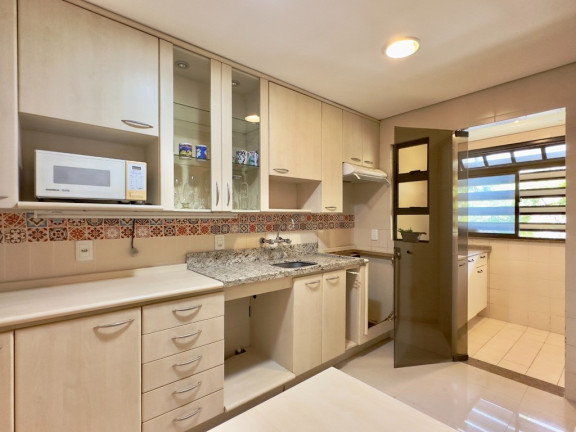 Imagem Apartamento com 3 Quartos à Venda, 78 m² em Menino Deus - Porto Alegre Imagem Apartamento com 3 Quartos à Venda, 78 m² em Menino Deus - Porto Alegre