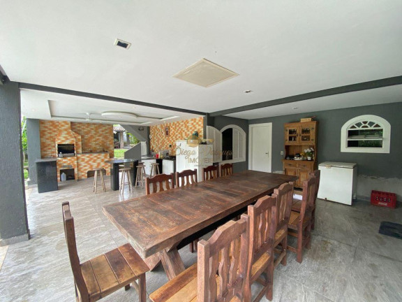 Imagem Casa com 8 Quartos à Venda, 500 m² em Cidade Jardim Guapimirim - Guapimirim Imagem Casa com 8 Quartos à Venda, 500 m² em Cidade Jardim Guapimirim - Guapimirim