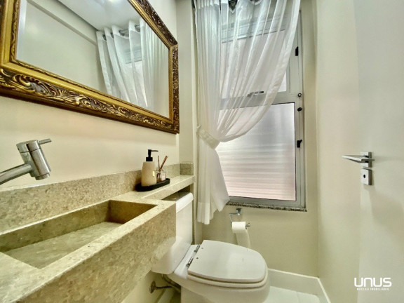 Imagem Apartamento com 4 Quartos à Venda, 144 m² em Agronômica - Florianópolis Imagem Apartamento com 4 Quartos à Venda, 144 m² em Agronômica - Florianópolis