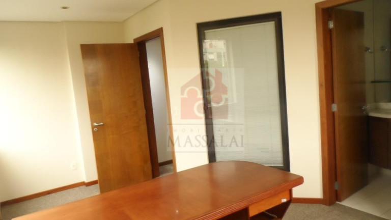 Imagem Sala Comercial à Venda, 122 m² em Menino Deus - Porto Alegre Imagem Sala Comercial à Venda, 122 m² em Menino Deus - Porto Alegre
