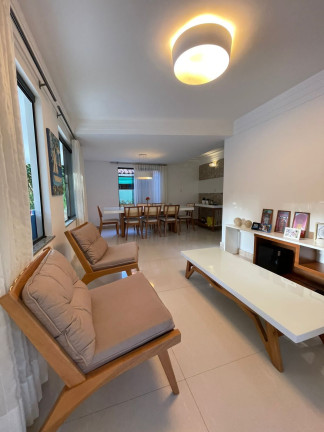 Imagem Casa com 3 Quartos à Venda, 250 m² em Buraquinho - Lauro De Freitas Imagem Casa com 3 Quartos à Venda, 250 m² em Buraquinho - Lauro De Freitas