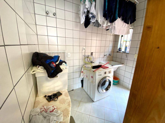 Imagem Casa com 3 Quartos à Venda, 319 m² em Jardim Suely - Atibaia Imagem Casa com 3 Quartos à Venda, 319 m² em Jardim Suely - Atibaia