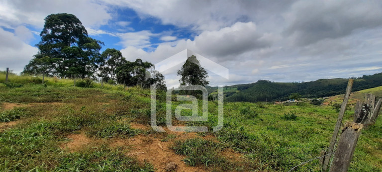Imagem Imóvel à Venda, 900 m² em Laranjeiras - Caldas Imagem Imóvel à Venda, 900 m² em Laranjeiras - Caldas