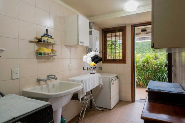 Imagem Casa com 4 Quartos à Venda, 352 m² em Petrópolis - Porto Alegre Imagem Casa com 4 Quartos à Venda, 352 m² em Petrópolis - Porto Alegre