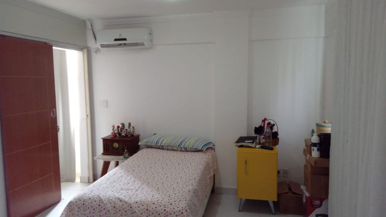 Imagem Apartamento com 3 Quartos à Venda, 120 m² em Centro - Lauro De Freitas