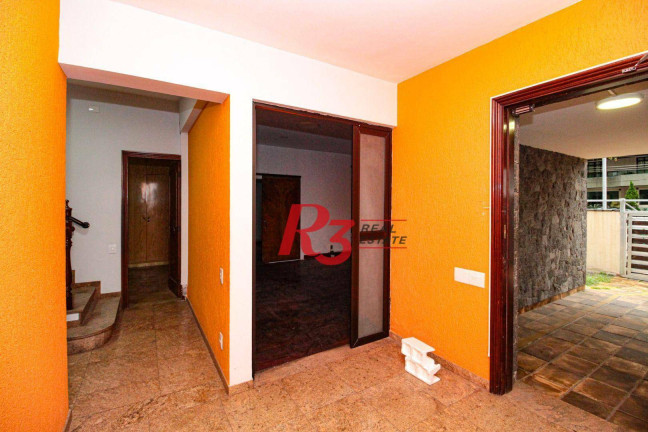 Imagem Casa com 4 Quartos para Alugar, 333 m² em Embaré - Santos