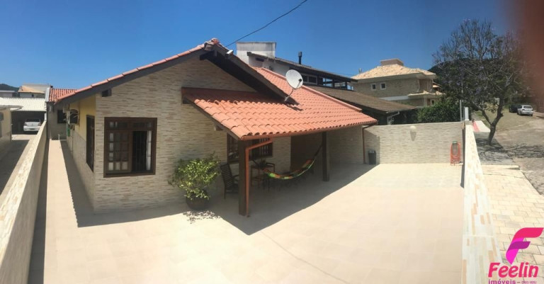 Imagem Casa com 5 Quartos à Venda, 208 m² em Pântano Do Sul - Florianópolis