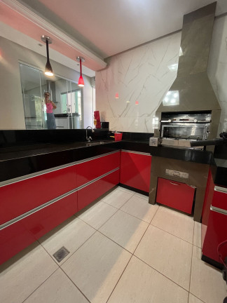 Imagem Casa com 3 Quartos à Venda, 283 m² em Centro - Goianésia