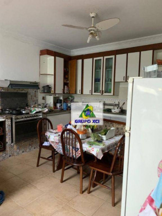 Imagem Sobrado com 3 Quartos à Venda, 500 m² em Bosque Das Palmeiras - Campinas Imagem Sobrado com 3 Quartos à Venda, 500 m² em Bosque Das Palmeiras - Campinas