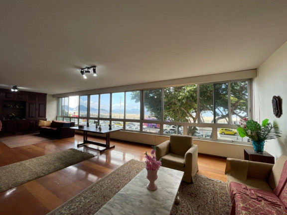 Imagem Apartamento com 3 Quartos à Venda, 200 m² em Copacabana - Rio De Janeiro Imagem Apartamento com 3 Quartos à Venda, 200 m² em Copacabana - Rio De Janeiro