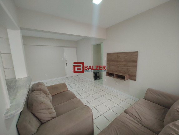 Imagem Apartamento com 2 Quartos à Venda, 72 m² em Centro - Florianópolis Imagem Apartamento com 2 Quartos à Venda, 72 m² em Centro - Florianópolis