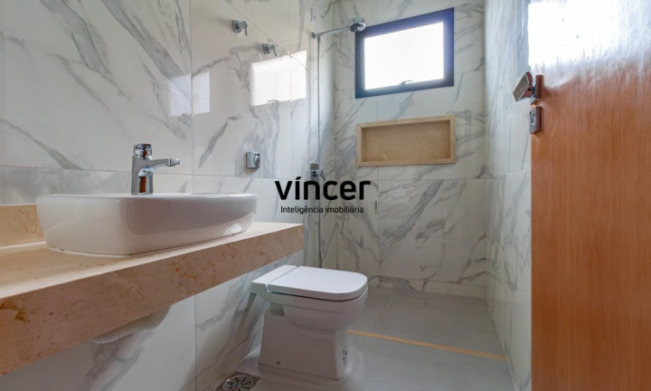 Imagem Casa com 3 Quartos à Venda, 234 m² em Jardins Nápoles - Senador Canedo