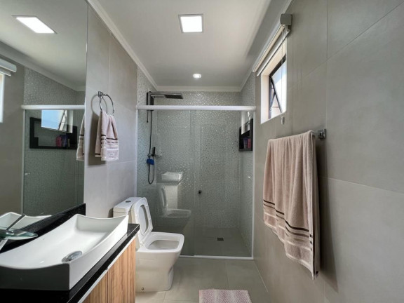 Imagem Cobertura com 4 Quartos à Venda, 300 m² em Pitangueiras - Guarujá Imagem Cobertura com 4 Quartos à Venda, 300 m² em Pitangueiras - Guarujá
