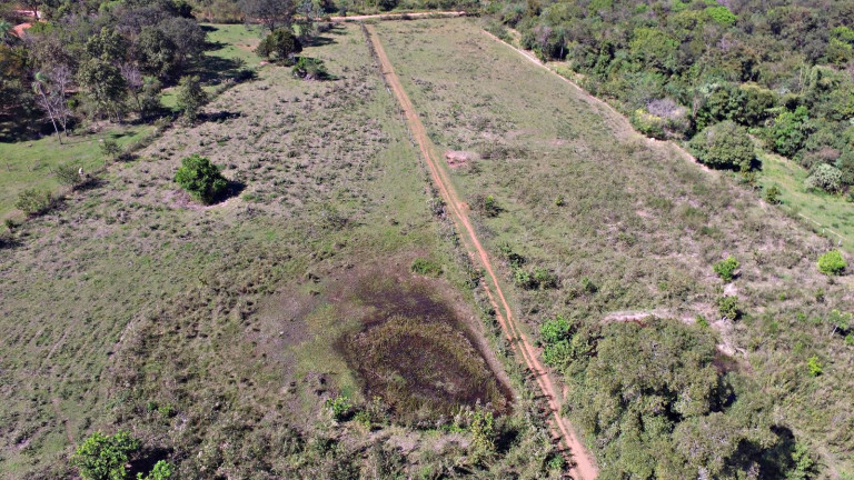 Imagem Casa com 4 Quartos à Venda, 500 m² em Zona Rural - Piraputanga (aquidauana) Imagem Casa com 4 Quartos à Venda, 500 m² em Zona Rural - Piraputanga (aquidauana)